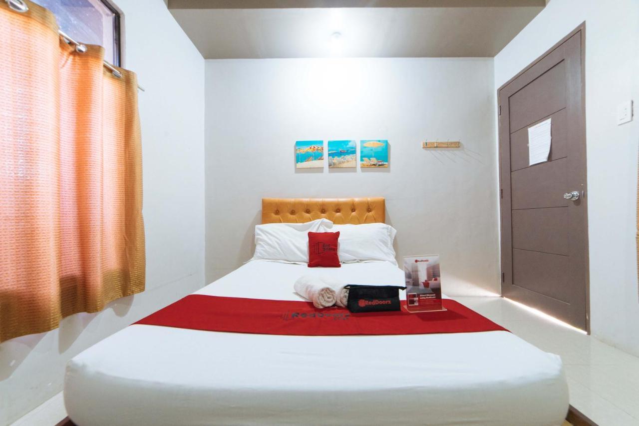 Reddoorz @ Aparente Gensan Hotel General Santos City Bagian luar foto