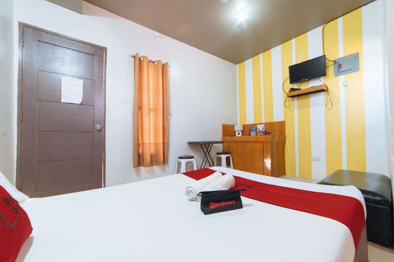Reddoorz @ Aparente Gensan Hotel General Santos City Bagian luar foto
